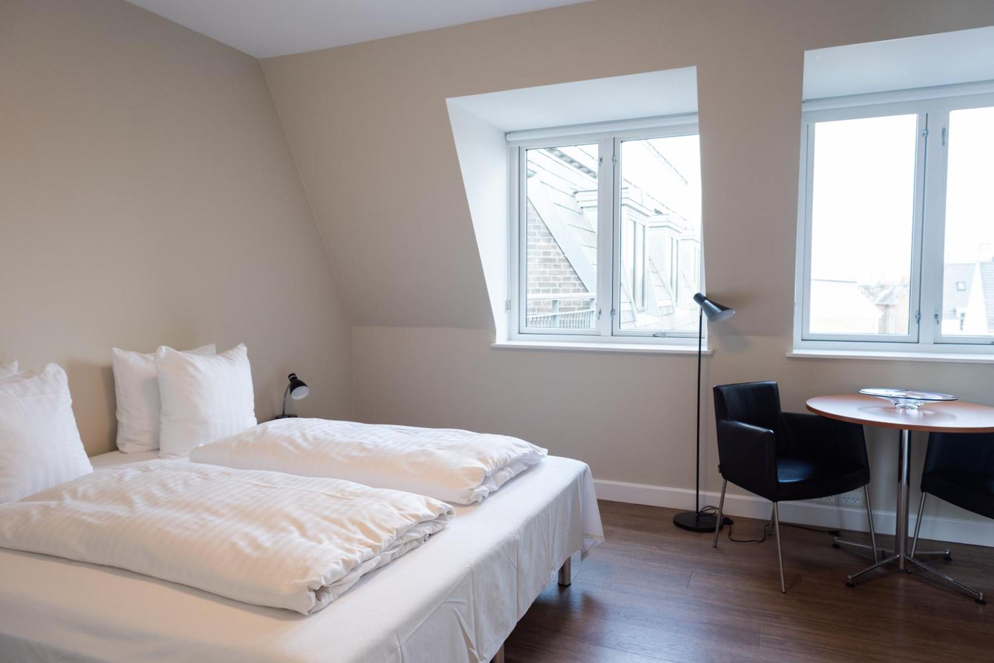 Double or Twin Room,1659477804:JPEG