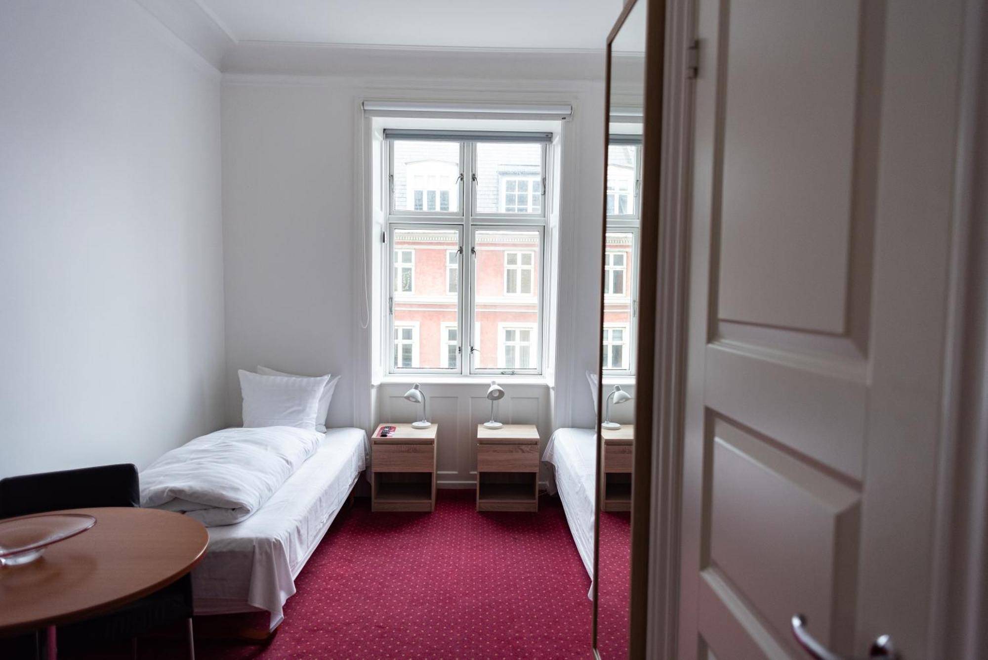 Economy Double or Twin Room,1659477825:JPEG